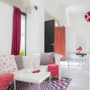 Apartamento A Estrenar Frente A La Plaza De Espana Séville