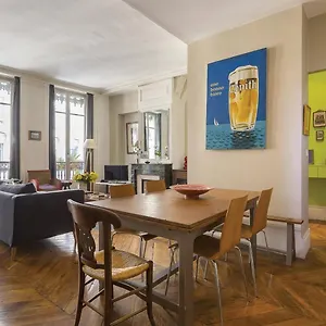 Appartement Centre -l'albon St Antoine- By Hamac, Lyon