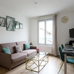 Appartement Berge Du Rhône, Beau Studio, Proximité Immédiate Universités 2 Et 3, Centre, Lyon